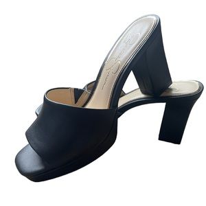 Jessica Simpson black mules size 8 like new